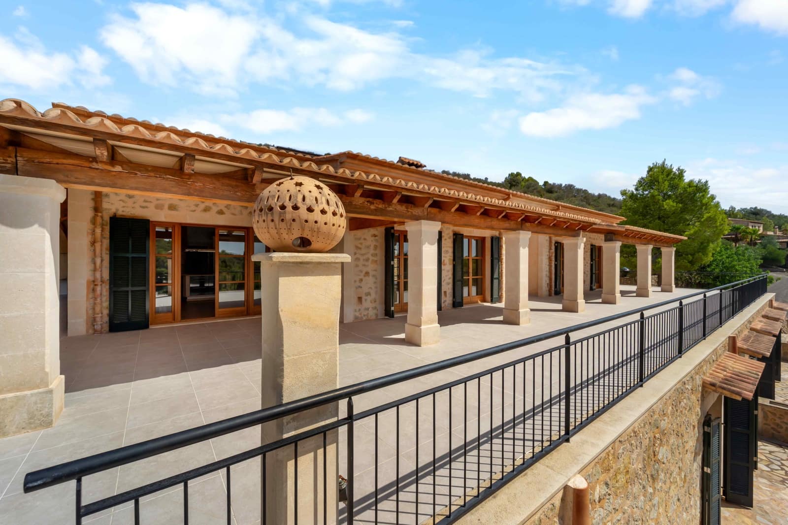 5 soveværelse Finca/Landehus til salg i Cala Murada med swimmingpool - € 2.950.000 (Ref: 10049870)