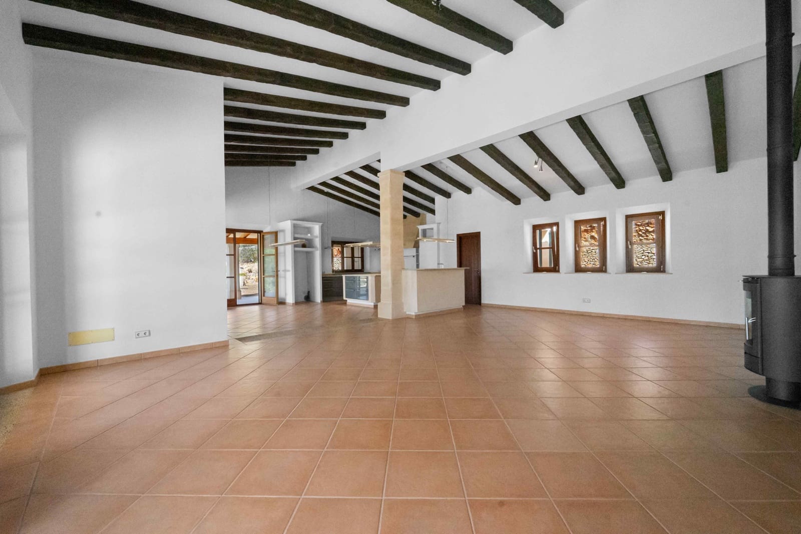 5 bedroom Finca/Country House for sale in Cala Murada with pool - € 2,950,000 (Ref: 10049870)