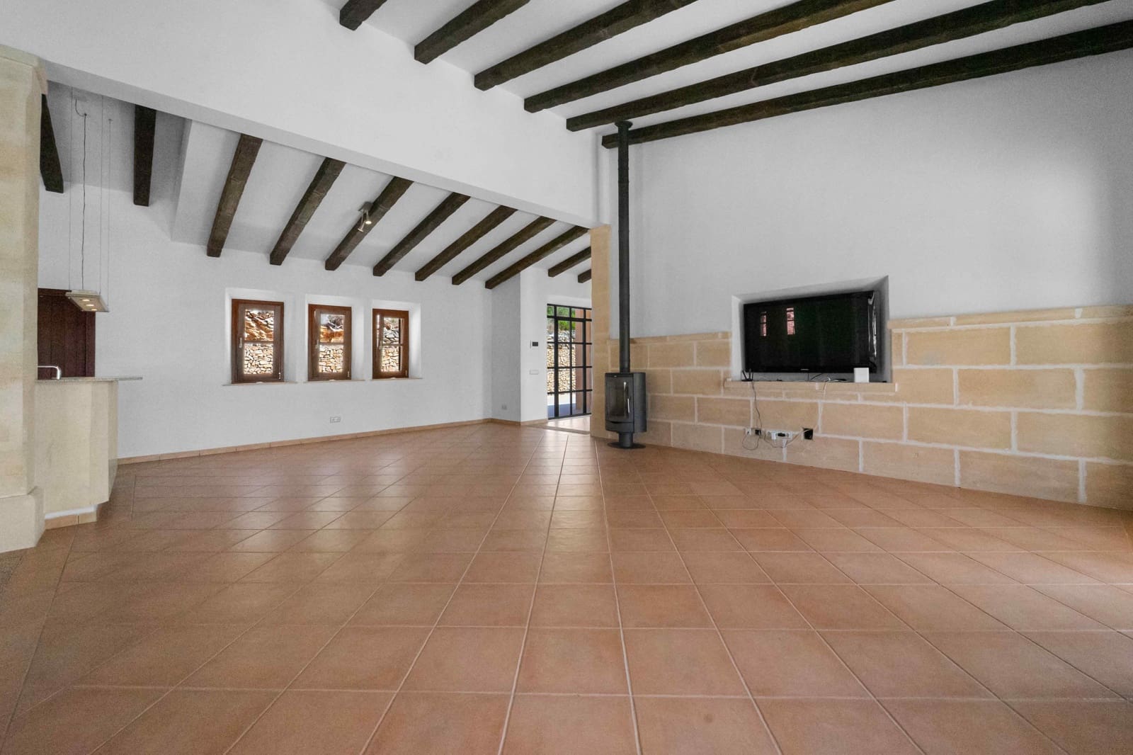 5 bedroom Finca/Country House for sale in Cala Murada with pool - € 2,950,000 (Ref: 10049870)