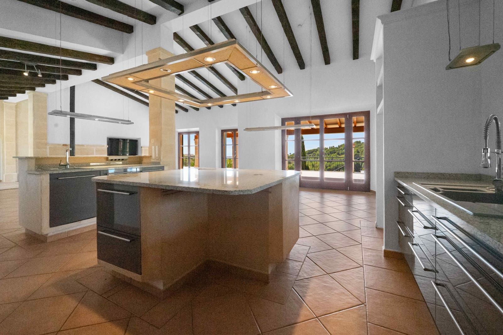 5 bedroom Finca/Country House for sale in Cala Murada with pool - € 2,950,000 (Ref: 10049870)