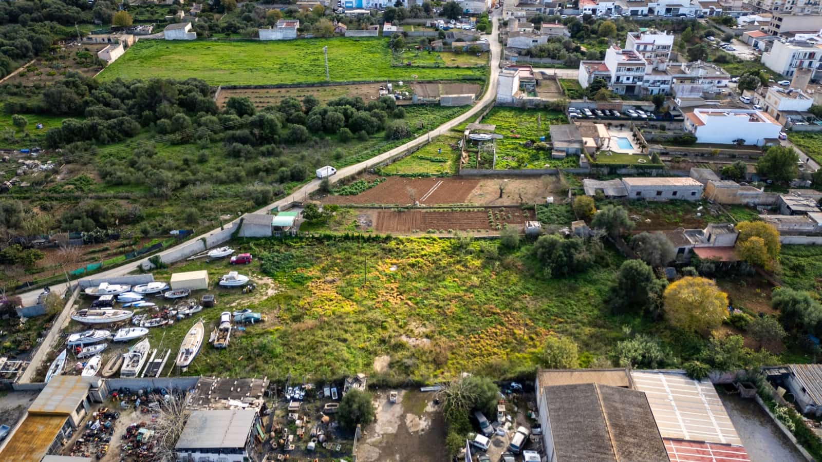 Undeveloped Land for rent in Felanitx - € 1,500 (Ref: 10106588)