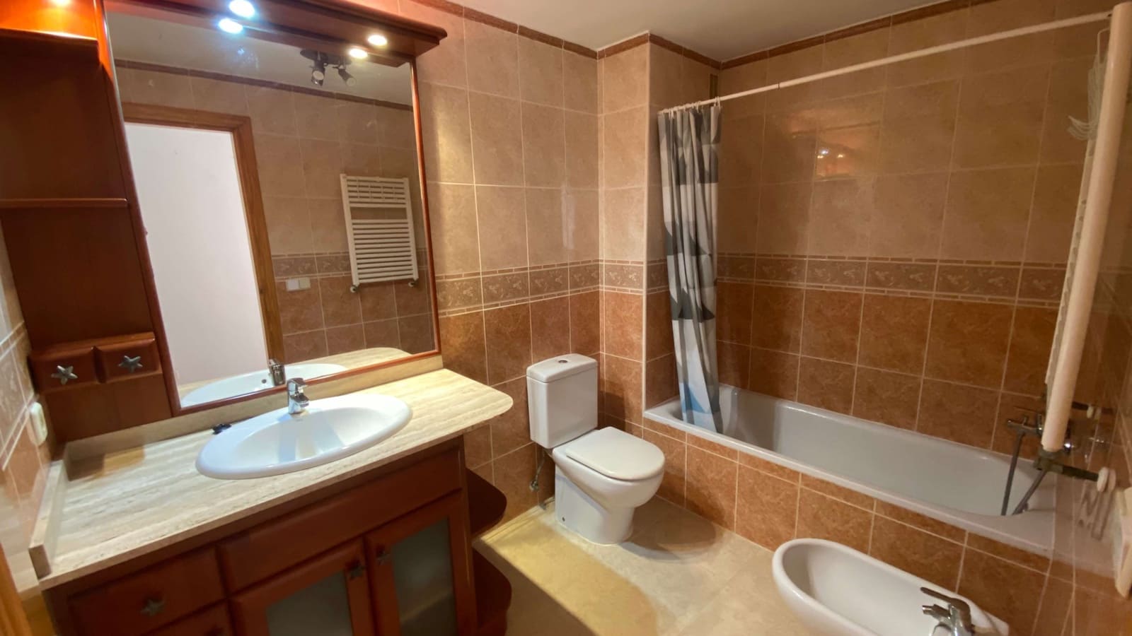 3 makuuhuone Huoneisto myytävänä paikassa Portocristo / Port de Manacor mukana 
autotalli - 398 000 € (Ref: 10145100)