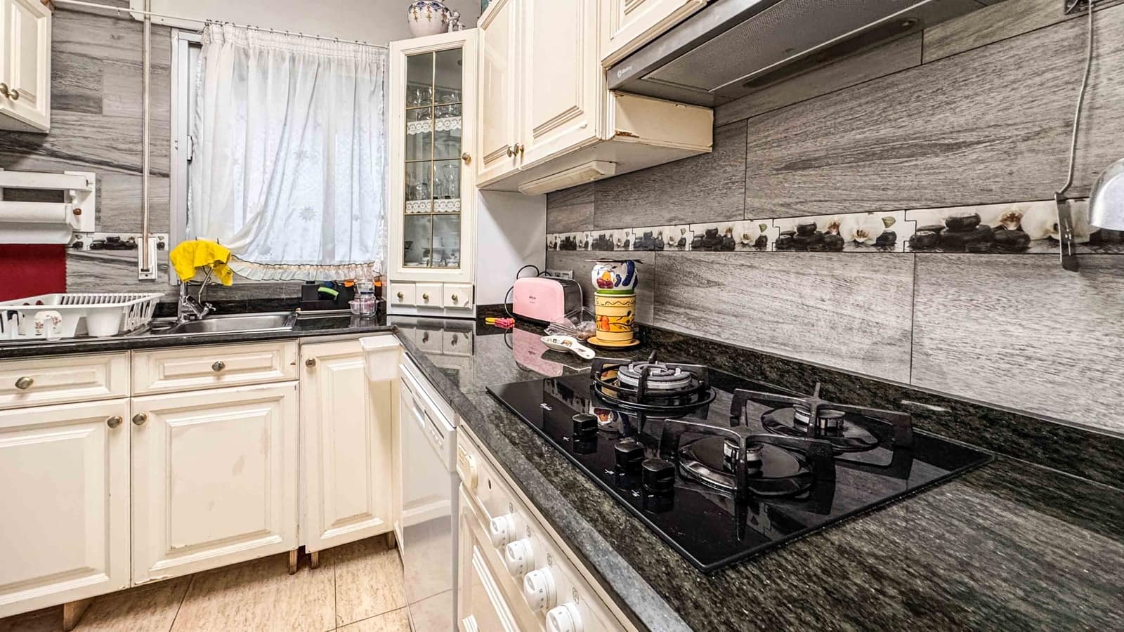 4 soverom Leilighet til salgs i Palma de Mallorca med garasje - € 430 000 (Ref: 10154362)