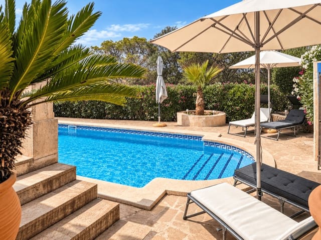 Chalet de 3 habitaciones en Santanyí en venta con piscina garaje - 1.090.000 € (Ref: 10187251)