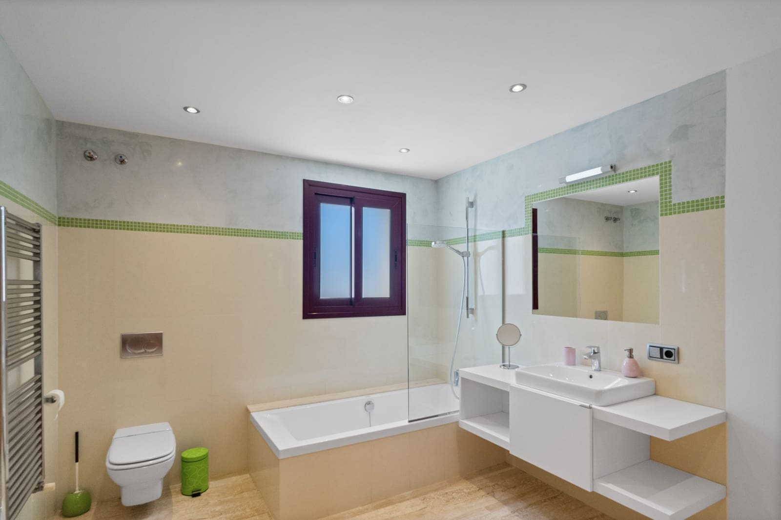 4 sypialnia Willa na sprzedaż w Felanitx z basenem garażem - 995 000 € (Ref: 8523663)