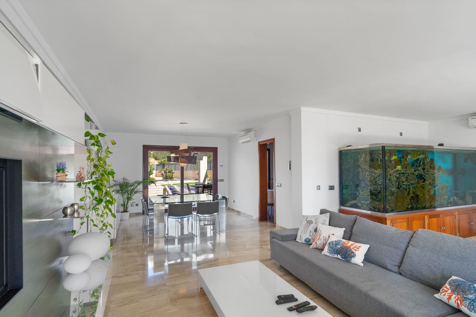 4 sypialnia Willa na sprzedaż w Felanitx z basenem garażem - 995 000 € (Ref: 8523663)