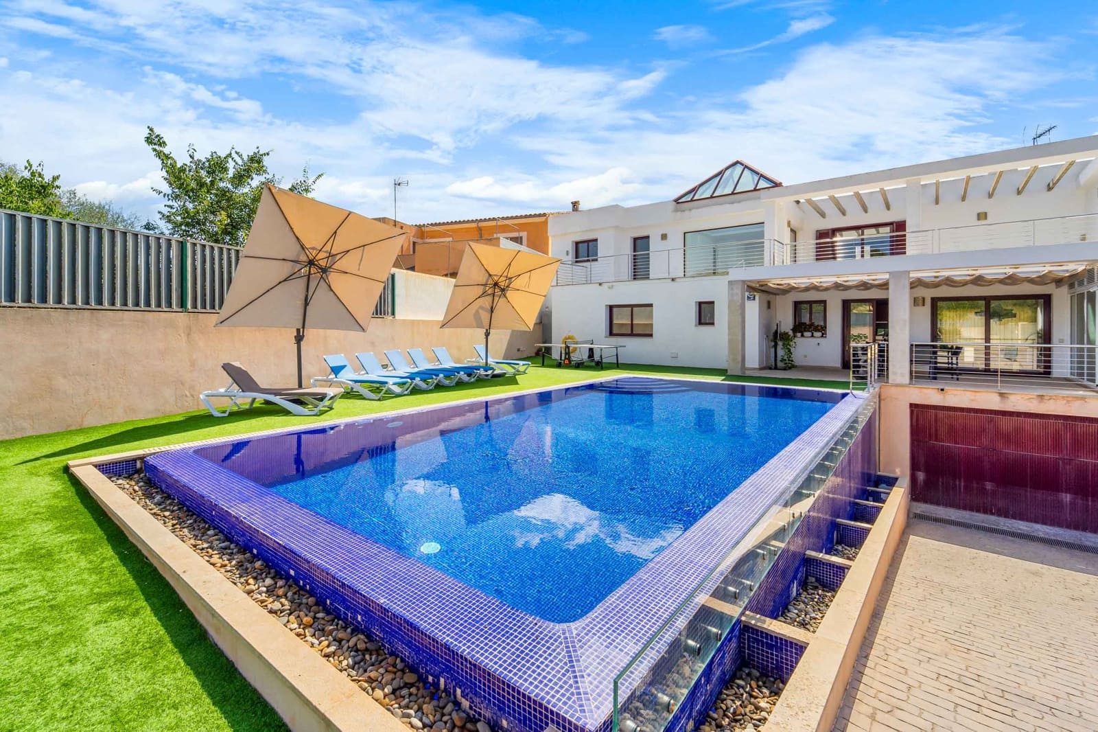 4 sypialnia Willa na sprzedaż w Felanitx z basenem garażem - 995 000 € (Ref: 8523663)