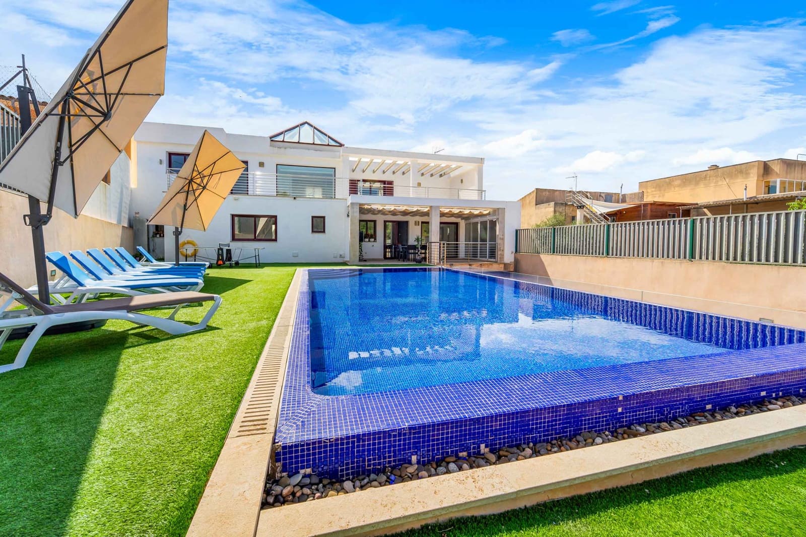 4 sypialnia Willa na sprzedaż w Felanitx z basenem garażem - 995 000 € (Ref: 8523663)