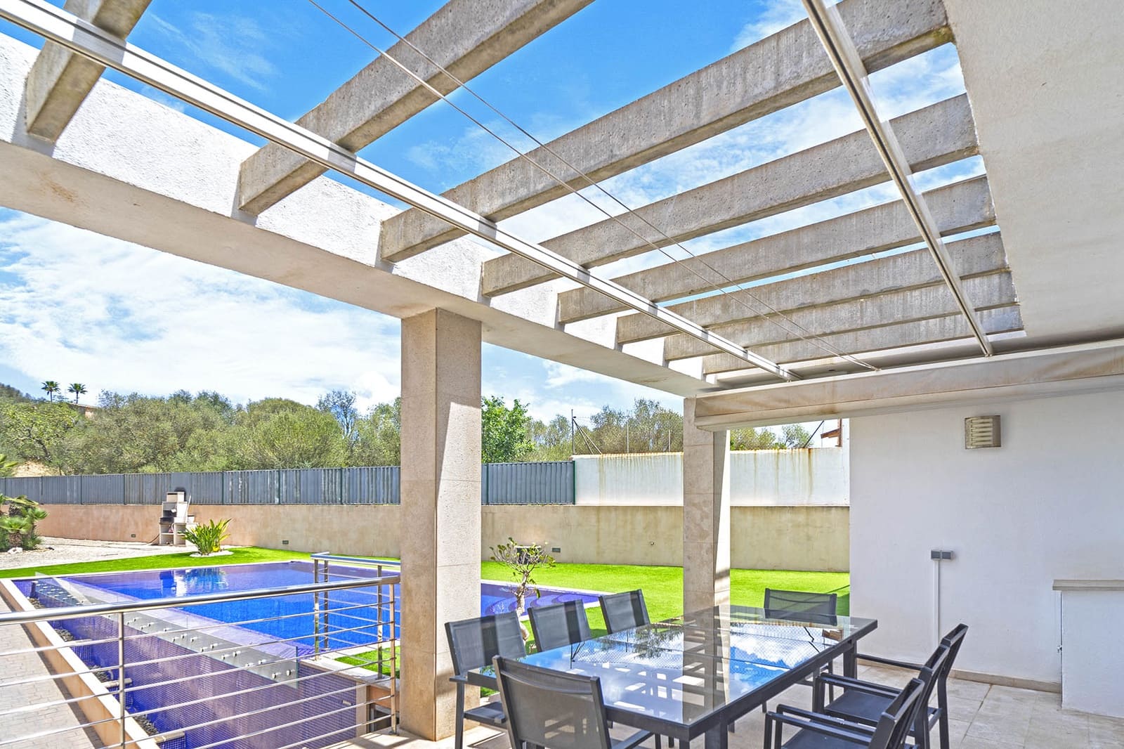 4 sypialnia Willa na sprzedaż w Felanitx z basenem garażem - 995 000 € (Ref: 8523663)