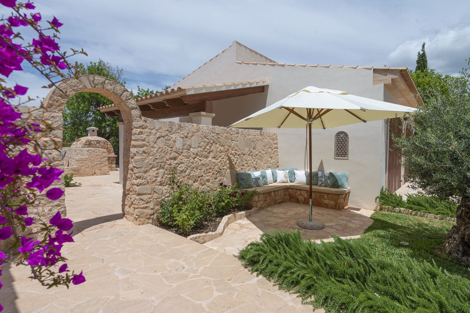 6 soverom Finca/Herregård til salgs i Cas Concos med svømmebasseng garasje - € 5 650 000 (Ref: 8523664)