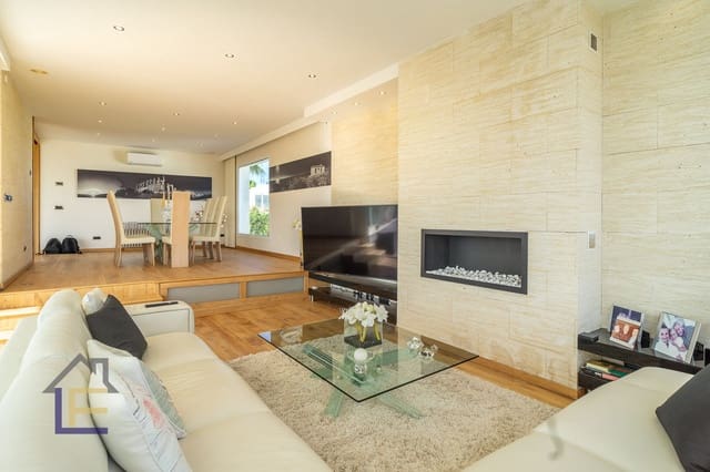 5 soveværelse Villa til salg i Cala d'Or, Santanyí med swimmingpool garage - € 3.400.000 (Ref: 8523672)