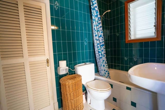 6 soveværelse Villa til salg i Portocolom, Felanitx med swimmingpool garage - € 850.000 (Ref: 8523718)