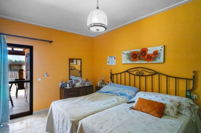 4 soveværelse Villa til salg i Portocolom, Felanitx med swimmingpool garage - € 1.300.000 (Ref: 8523721)