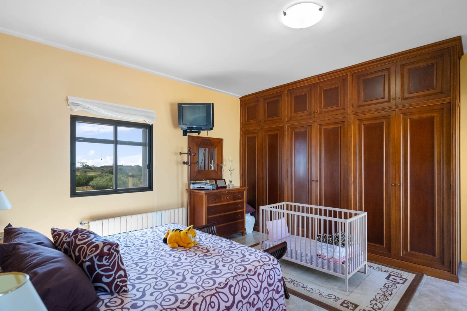 4 bedroom Villa for sale in Portocolom with pool garage - € 1,300,000 (Ref: 8523721)