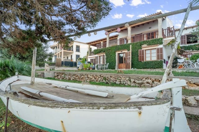 7 soverom Villa til salgs i Portocolom, Felanitx med garasje - € 3 600 000 (Ref: 8523740)