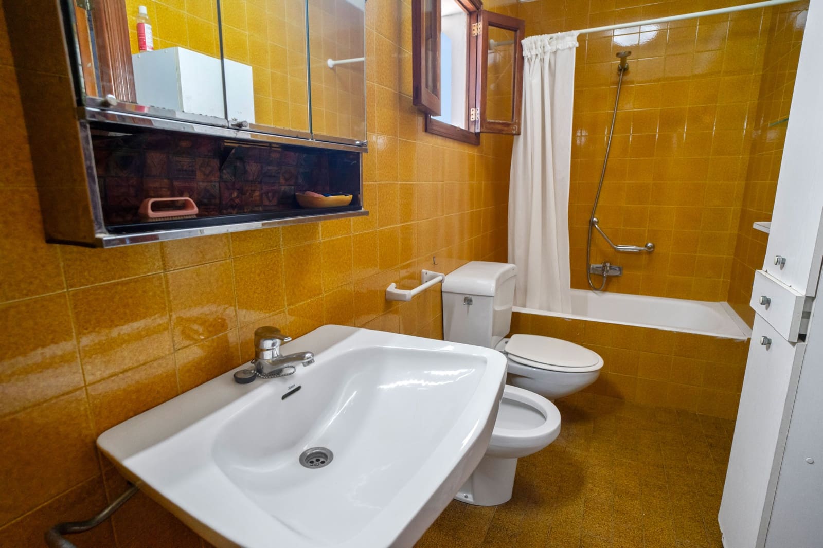 7 bedroom Villa for sale in Portocolom with garage - € 3,600,000 (Ref: 8523740)