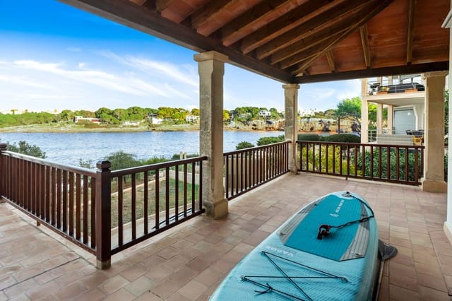 7 soverom Villa til salgs i Portocolom, Felanitx med garasje - € 3 600 000 (Ref: 8523740)