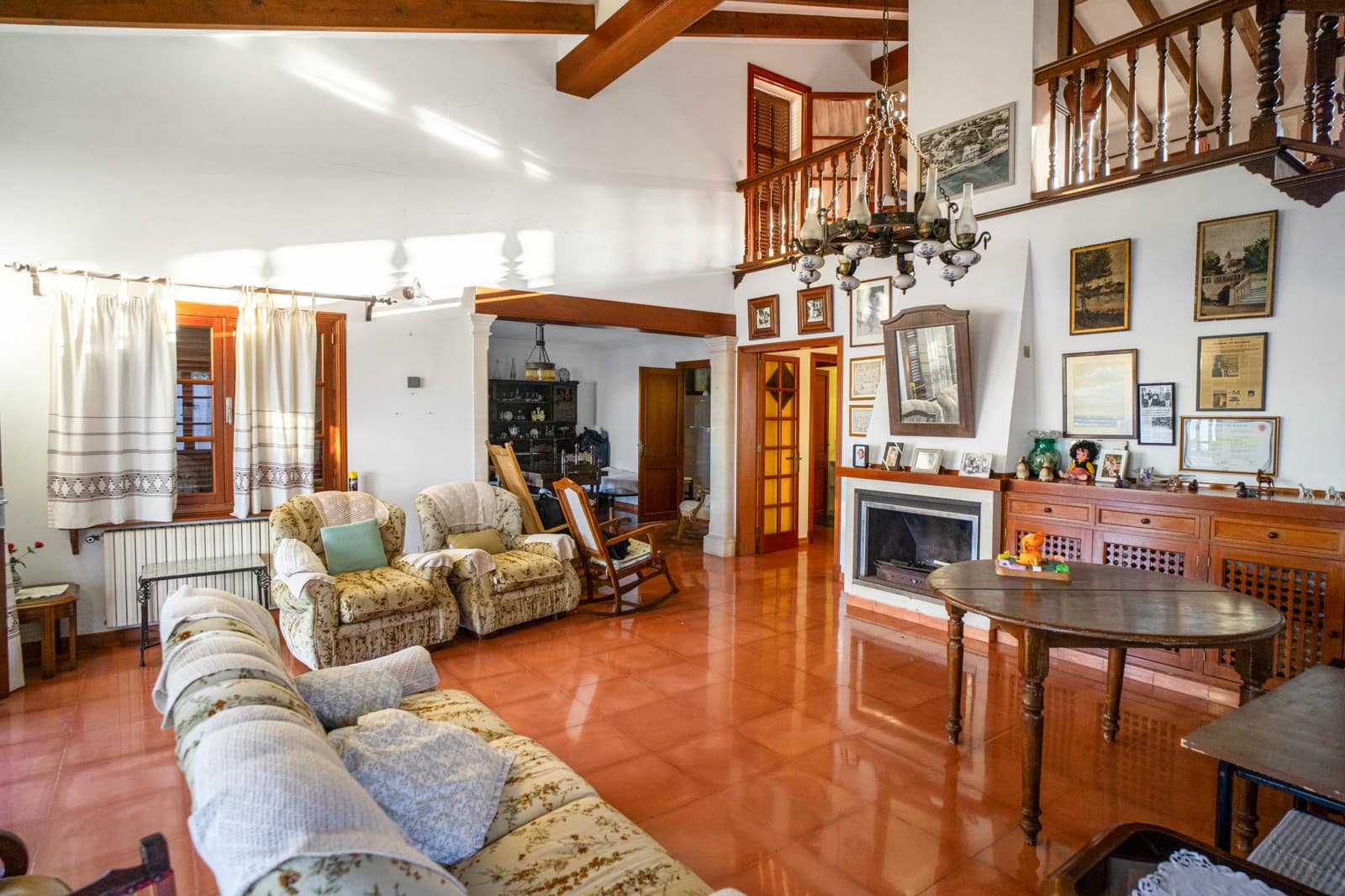 7 bedroom Villa for sale in Portocolom with garage - € 3,600,000 (Ref: 8523740)