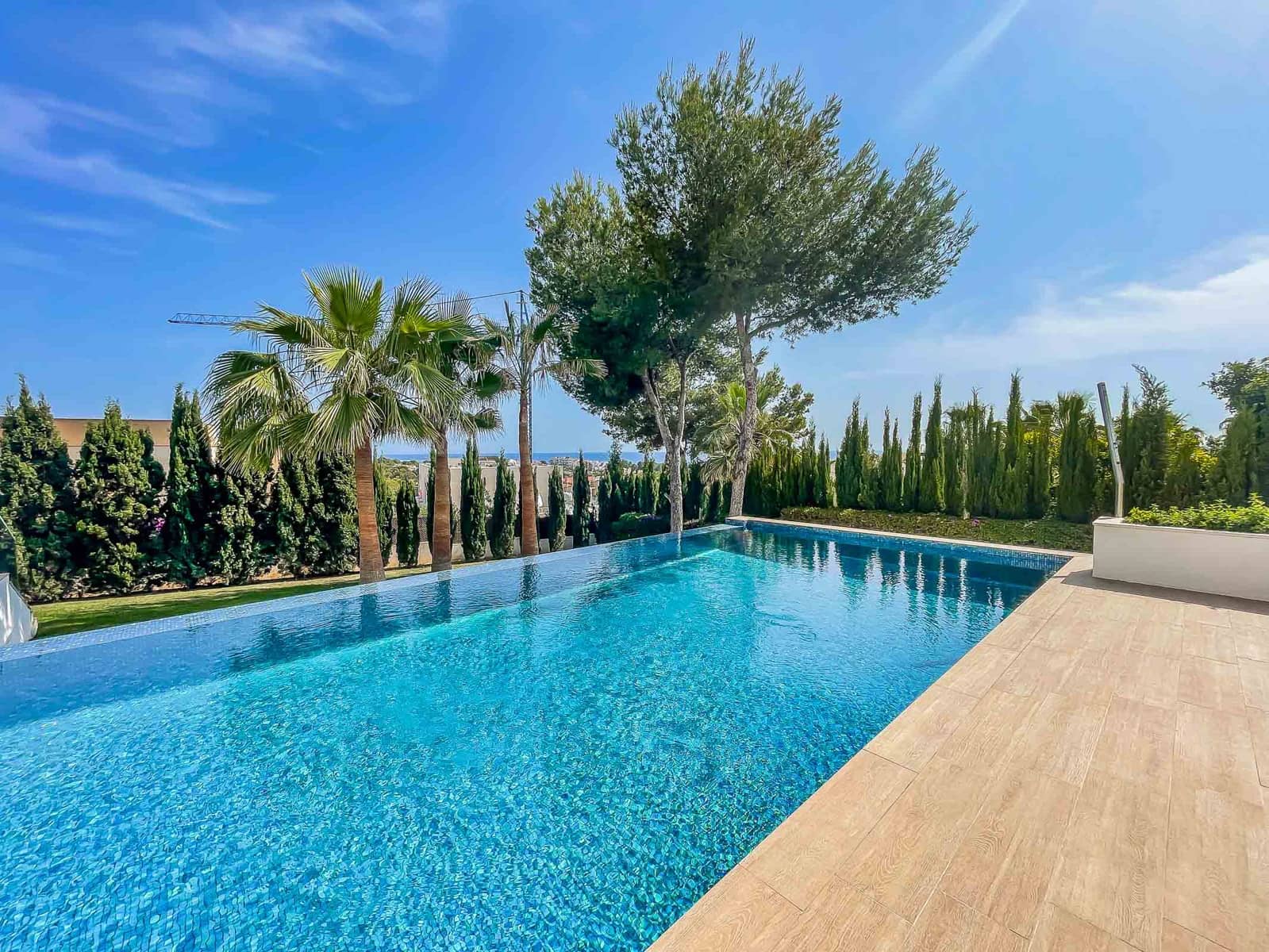 6 soveværelse Villa til salg i Santa Ponsa med swimmingpool garage - € 7.200.000 (Ref: 8523743)