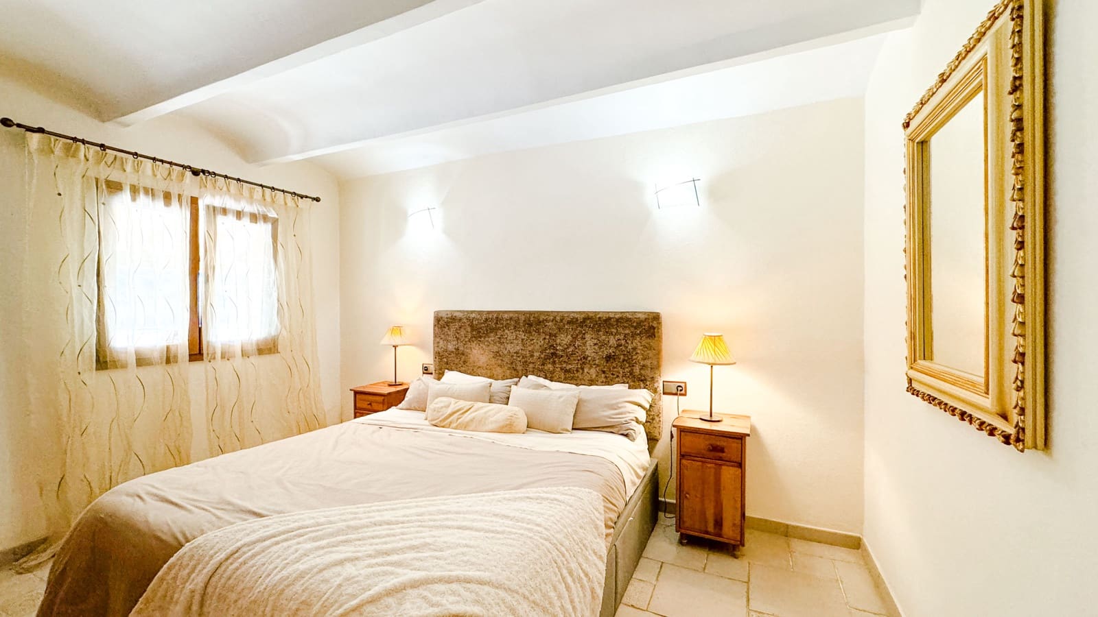 4 soveværelse Finca/Landehus til salg i Santa Ponsa med swimmingpool garage - € 1.995.000 (Ref: 8529987)