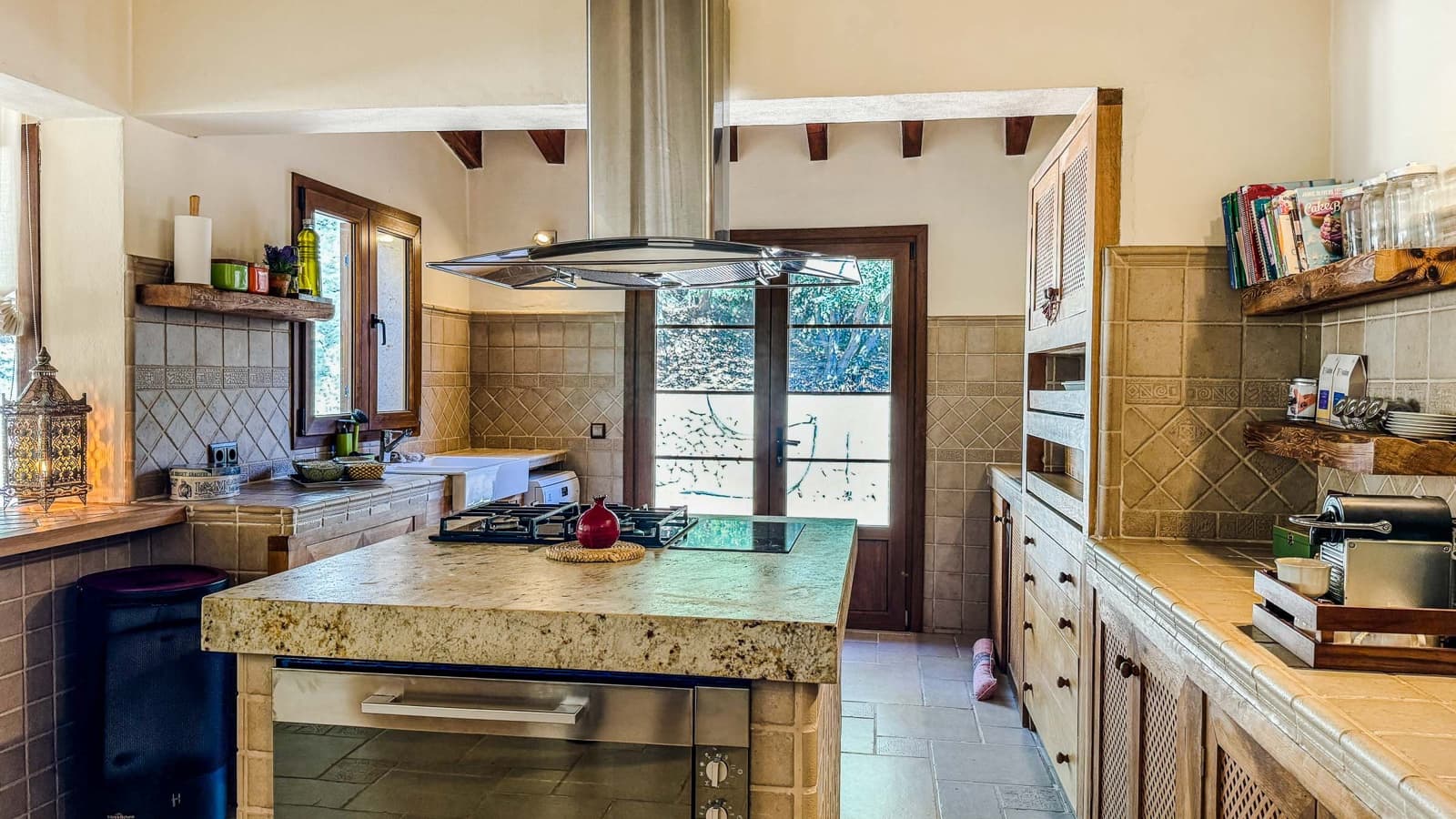 4 soveværelse Finca/Landehus til salg i Santa Ponsa med swimmingpool garage - € 1.995.000 (Ref: 8529987)