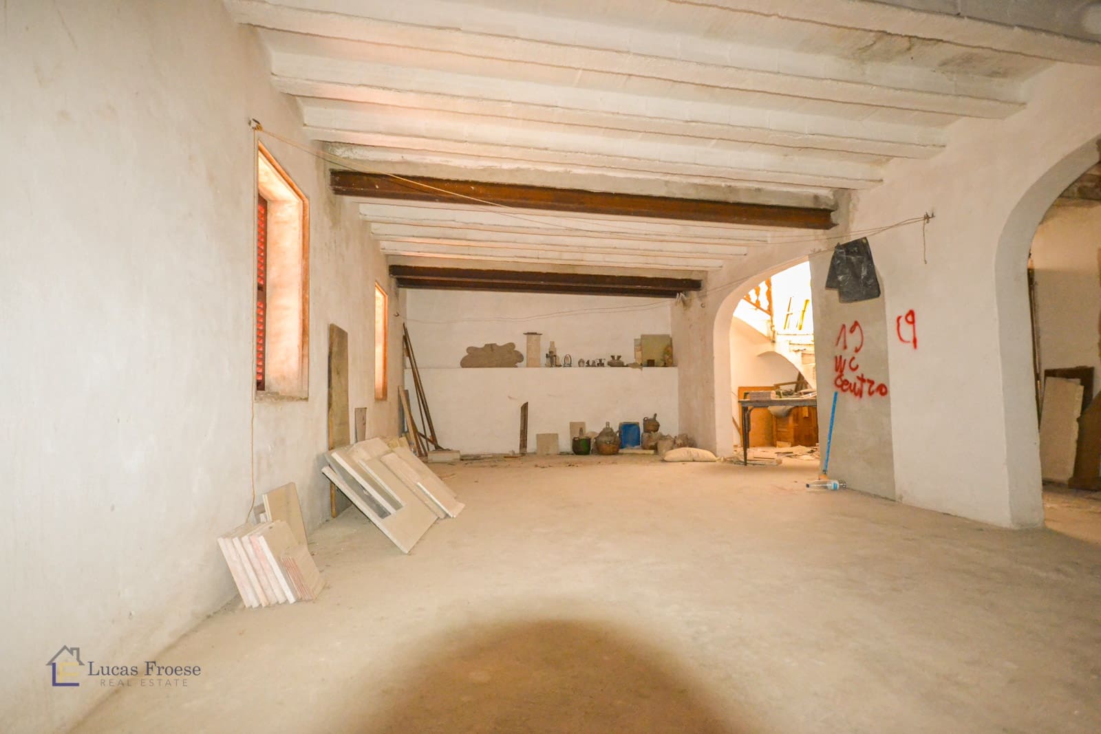 6 soveværelse Erhverv til salg i Felanitx - € 850.000 (Ref: 8530002)