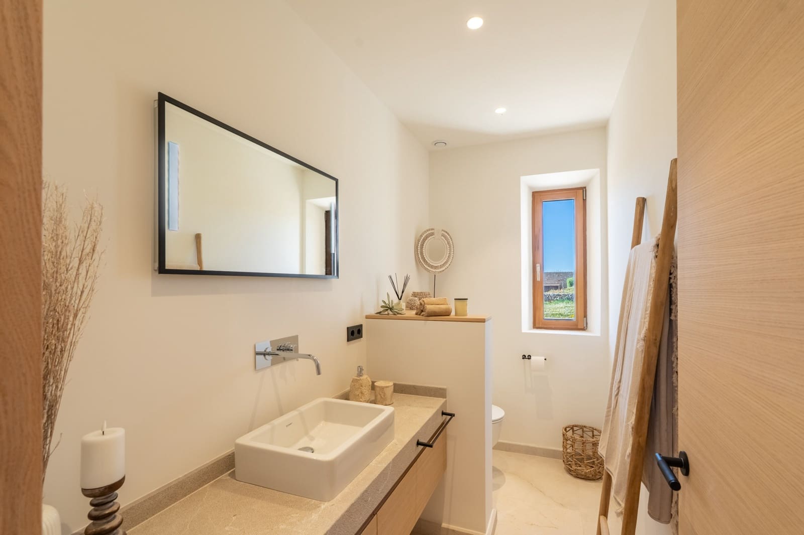 5 soveværelse Finca/Landehus til salg i Cala Llombards med swimmingpool garage - € 3.100.000 (Ref: 8530062)