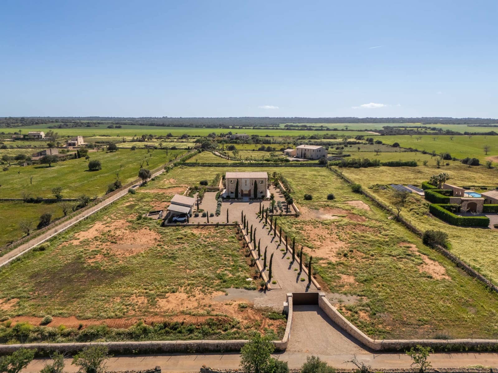 5 soveværelse Finca/Landehus til salg i Cala Llombards med swimmingpool garage - € 3.100.000 (Ref: 8530062)