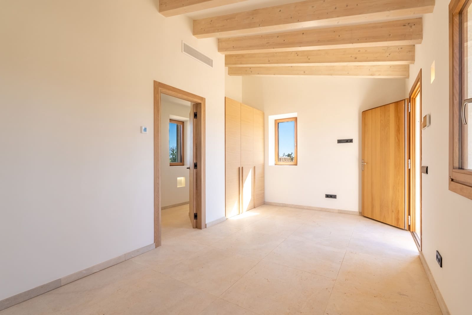 5 soveværelse Finca/Landehus til salg i Cala Llombards med swimmingpool garage - € 3.100.000 (Ref: 8530062)