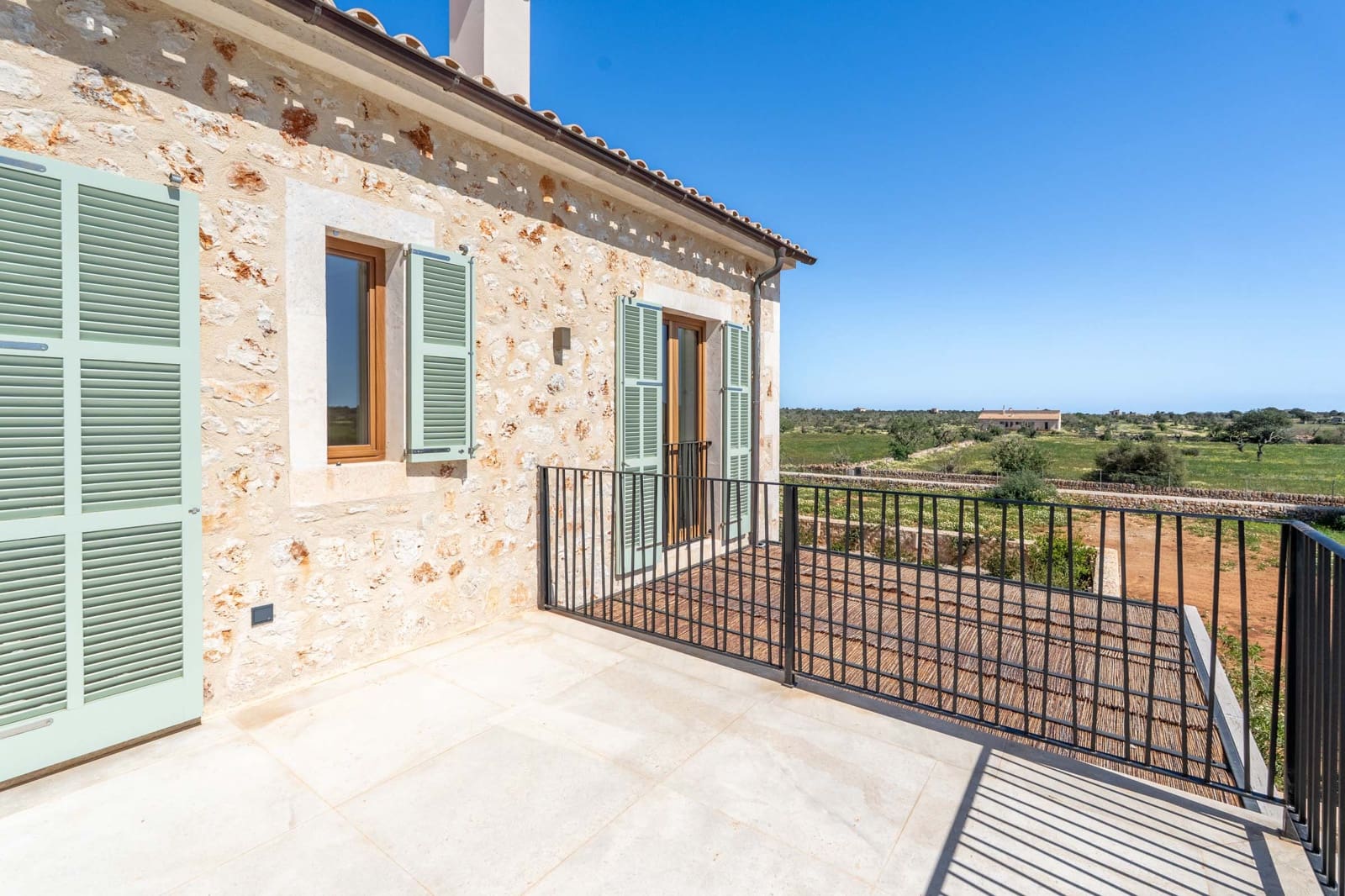 5 soveværelse Finca/Landehus til salg i Cala Llombards med swimmingpool garage - € 3.100.000 (Ref: 8530062)