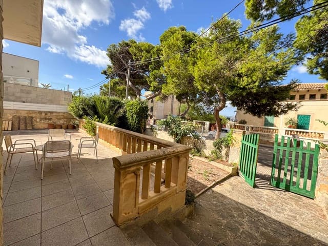 Chalet de 4 habitaciones en Portocristo / Port de Manacor, Manacor en venta con garaje - 750.000 € (Ref: 8551076)