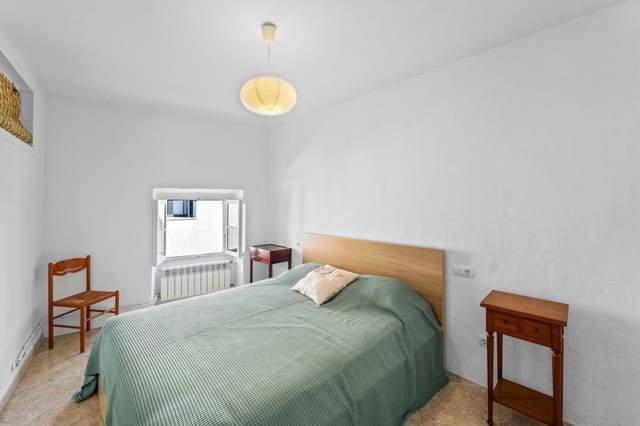 2 bedroom Townhouse for sale in Felanitx with garage - € 495,000 (Ref: 8559841)