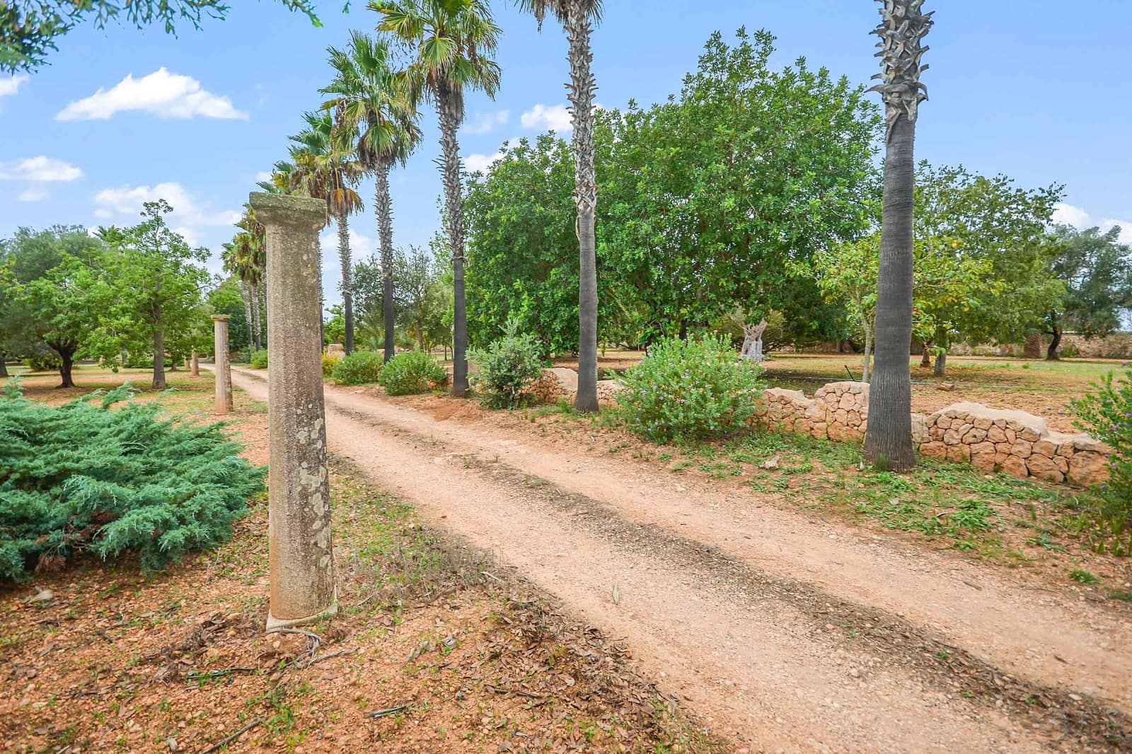 4 soveværelse Finca/Landehus til salg i Felanitx med garage - € 2.200.000 (Ref: 8620122)