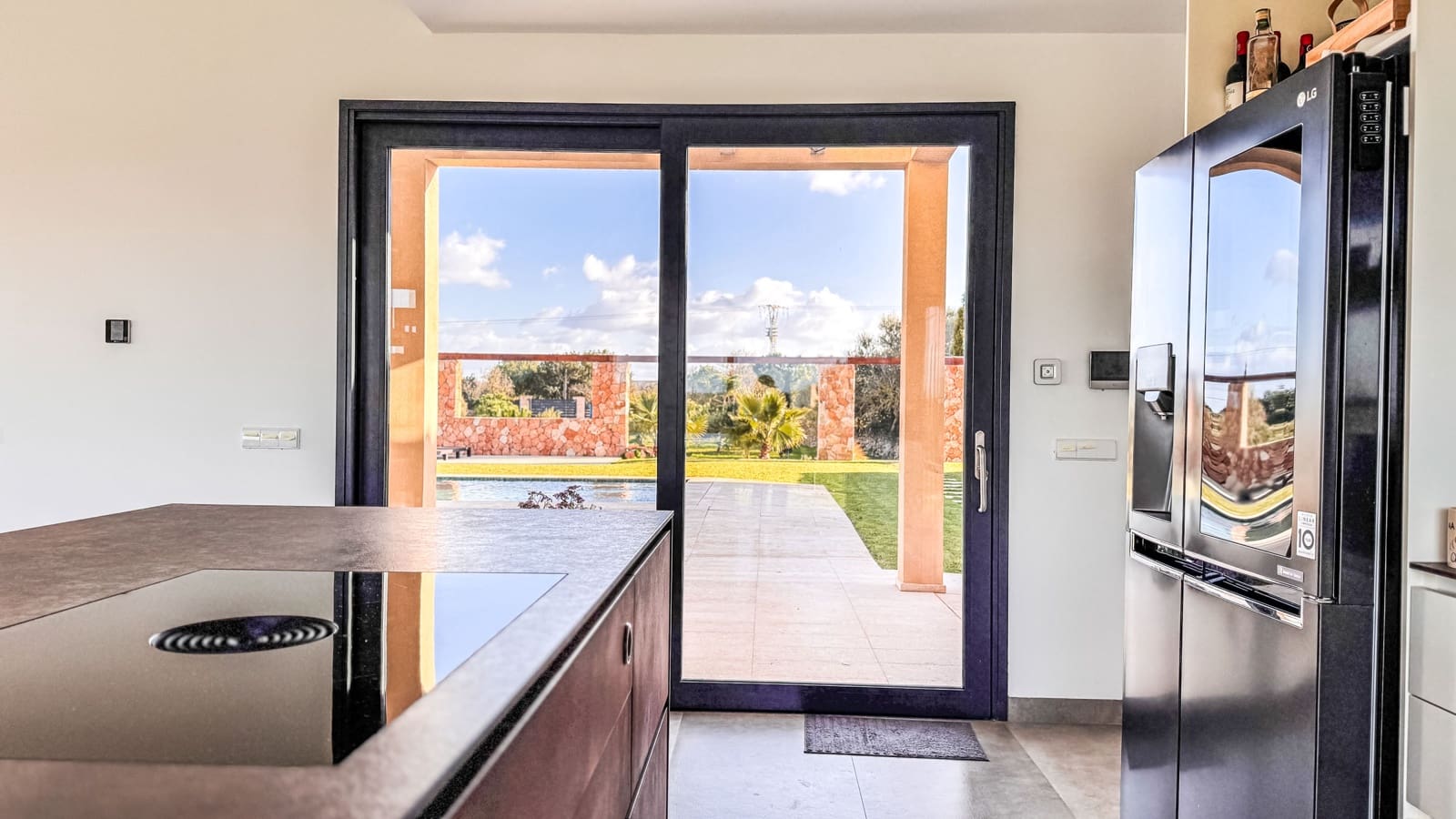 5 soveværelse Finca/Landehus til salg i Ses Salines med swimmingpool garage - € 3.600.000 (Ref: 8737401)