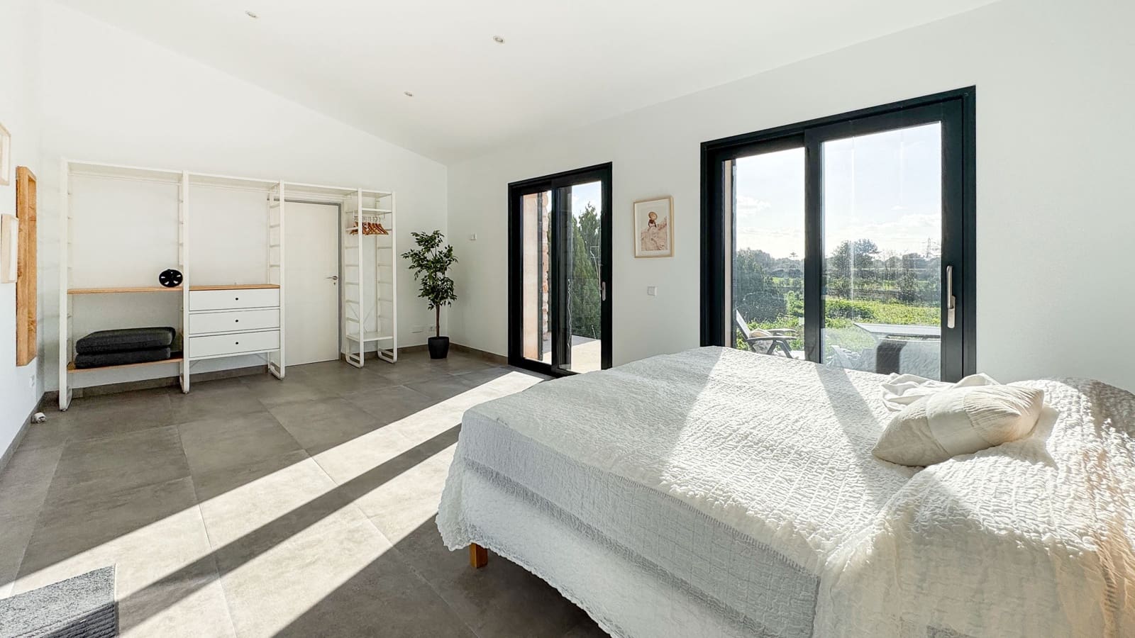 5 soveværelse Finca/Landehus til salg i Ses Salines med swimmingpool garage - € 3.600.000 (Ref: 8737401)