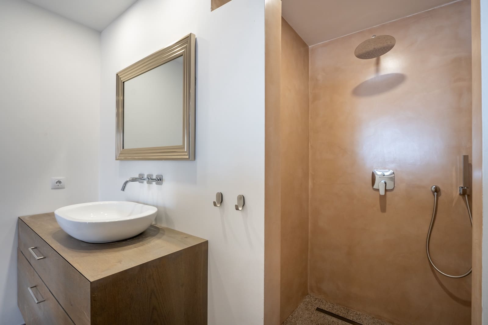 4 bedroom Finca/Country House for sale in Cala Murada with pool garage - € 2,600,000 (Ref: 8771018)