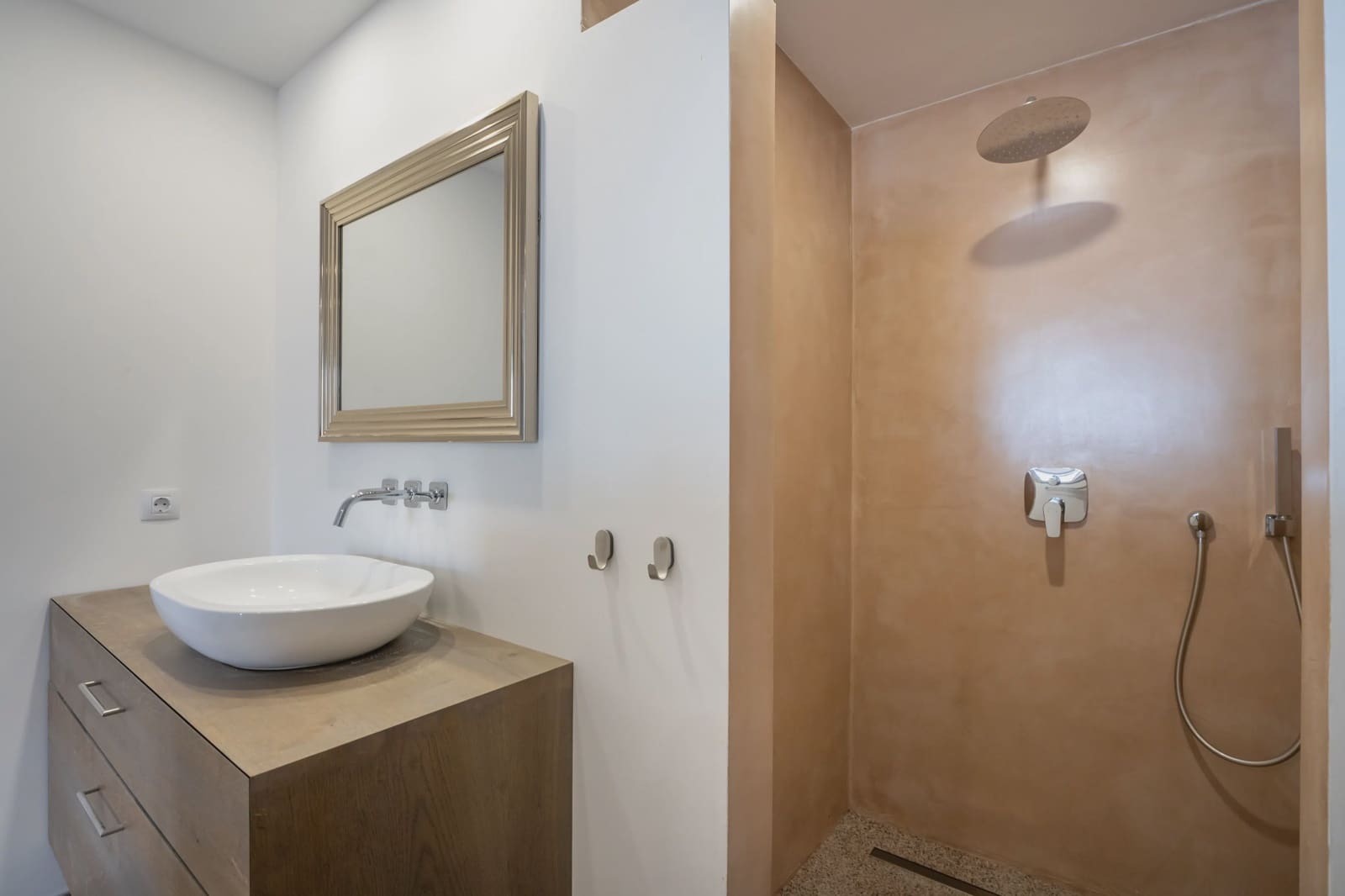 4 soveværelse Finca/Landehus til salg i Cala Murada med swimmingpool garage - € 2.600.000 (Ref: 8771018)