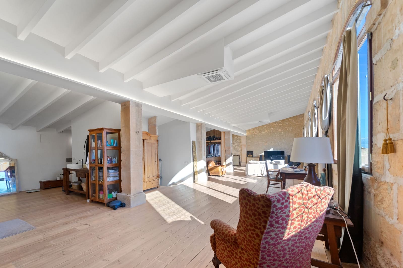 3 soveværelse Byhus til salg i Porreres med garage - € 2.100.000 (Ref: 8798671)