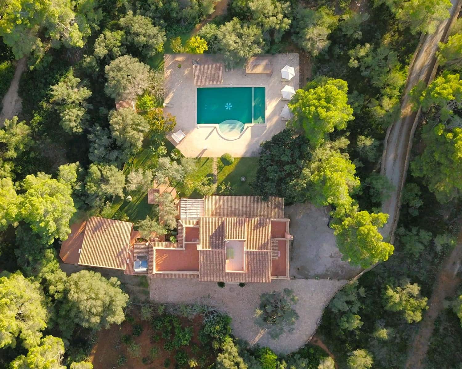 6 soveværelse Finca/Landehus til salg i Portocolom med swimmingpool garage - € 5.400.000 (Ref: 8857393)