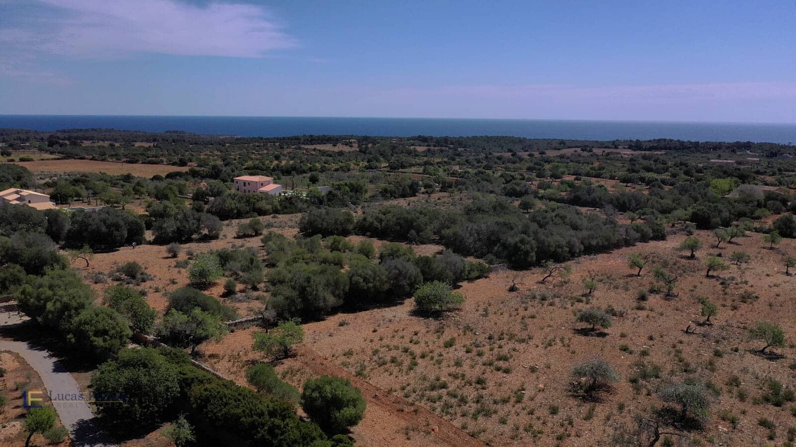 Grunde uden byggetilladelser til salg i Cala Murada - € 425.000 (Ref: 8859617)