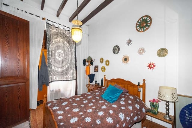 4 slaapkamer Huis te koop in Felanitx met garage - € 435.000 (Ref: 8885938)