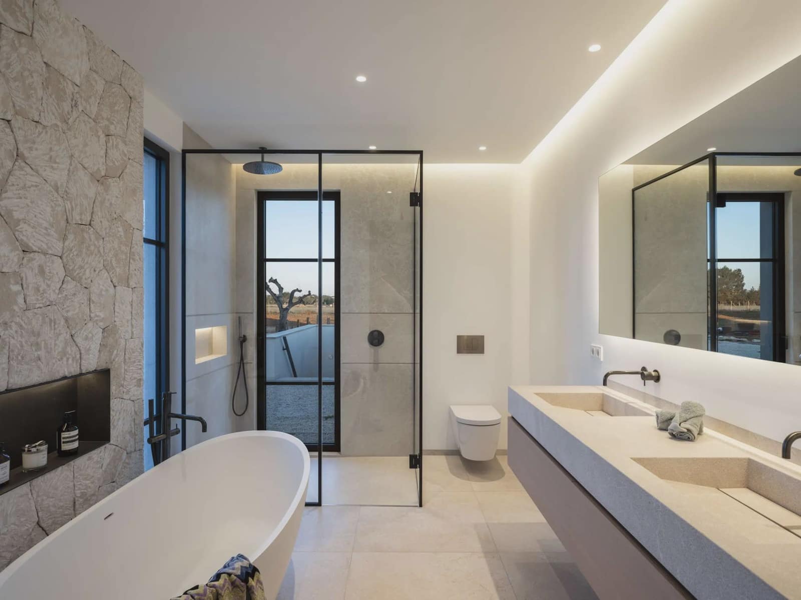 3 soveværelse Finca/Landehus til salg i Campos med swimmingpool garage - € 2.350.000 (Ref: 9007240)