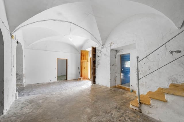 4 slaapkamer Finca/Landhuis te koop in Campos met garage - € 1.300.000 (Ref: 9103007)