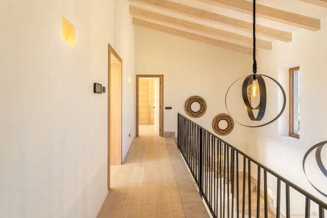 5 soveværelse Finca/Landehus til salg i Santanyí med swimmingpool garage - € 2.980.000 (Ref: 9125829)