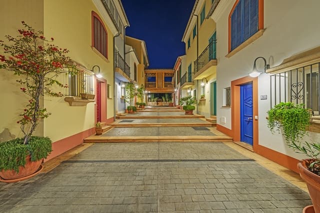 Apartamento de 2 habitaciones en Portocolom, Felanitx en venta con piscina - 490.000 € (Ref: 9162480)