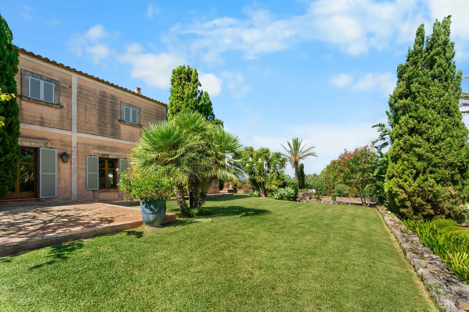 5 soveværelse Finca/Landehus til salg i Felanitx med swimmingpool garage - € 3.500.000 (Ref: 9257200)