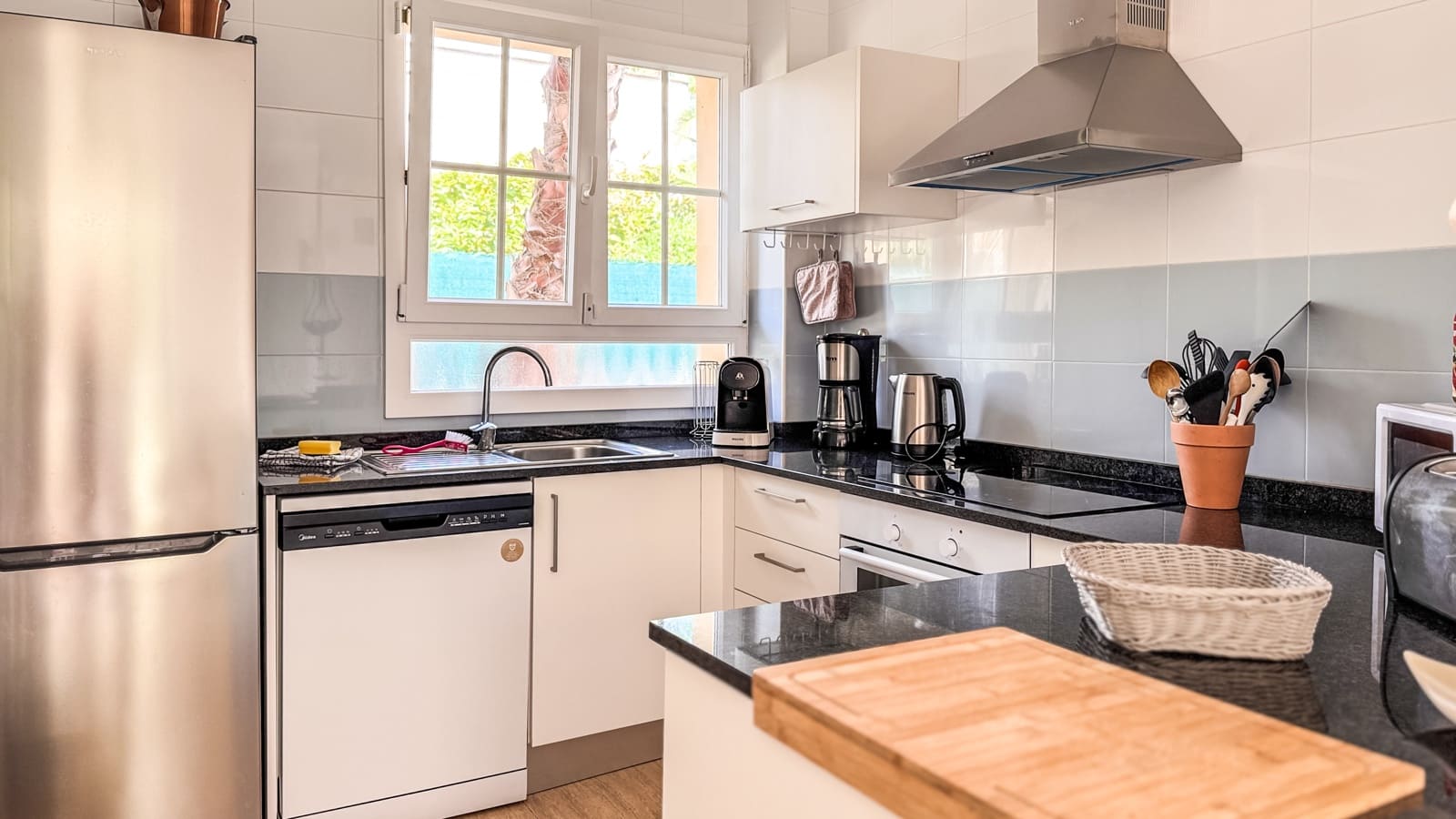 3 soveværelse Villa til salg i Cala Murada med swimmingpool garage - € 695.000 (Ref: 9257201)