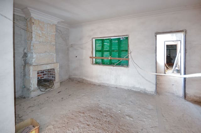 9 slaapkamer Huis te koop in Felanitx met garage - € 537.000 (Ref: 9326333)