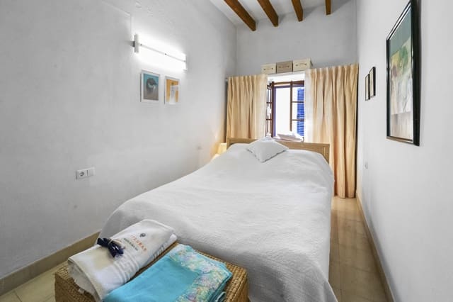 6 makuuhuone Omakotitalo myytävänä paikassa Felanitx - 495 000 € (Ref: 9330541)