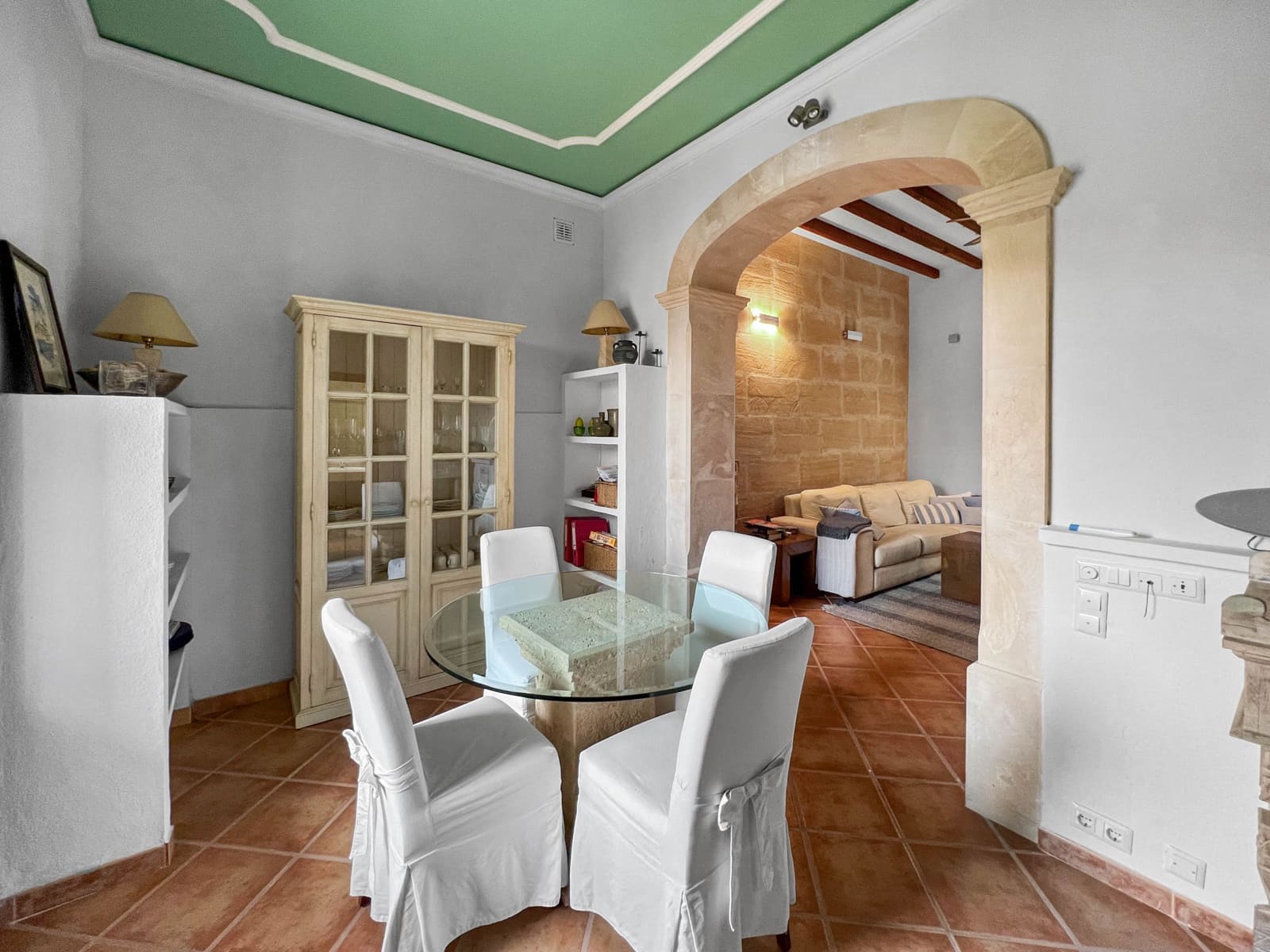 6 bedroom Townhouse for sale in Felanitx - € 495,000 (Ref: 9330541)